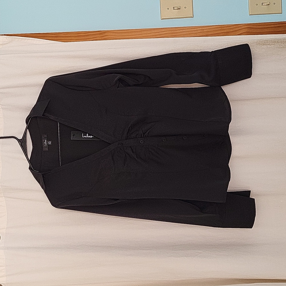Black button down dress shirt - brand new,  XL but fits like Large